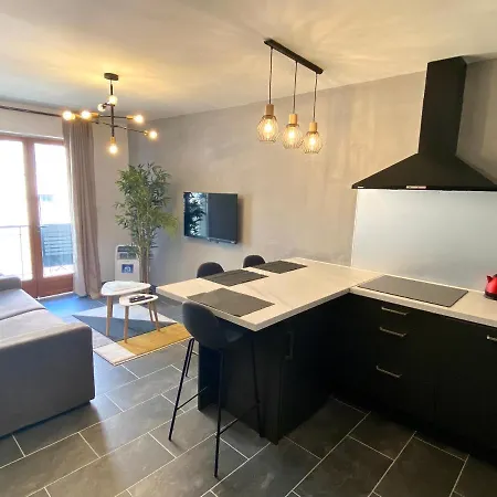 Appartement Le Marignan By Scls Locations